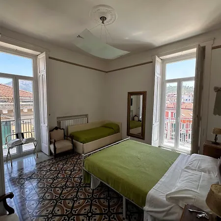 L'una Di Notte Bed & Breakfast 3*