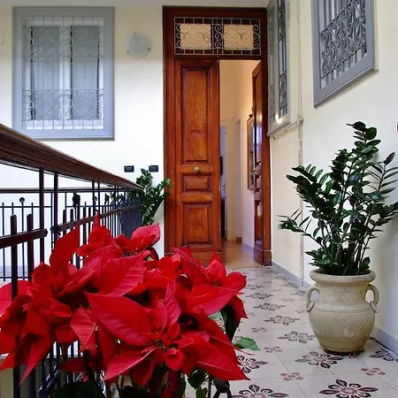 Bed & Breakfast L'una Di Notte 3*