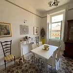 Bed & Breakfast L'una Di Notte 3*