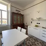 Bed & Breakfast L'una Di Notte Salerno